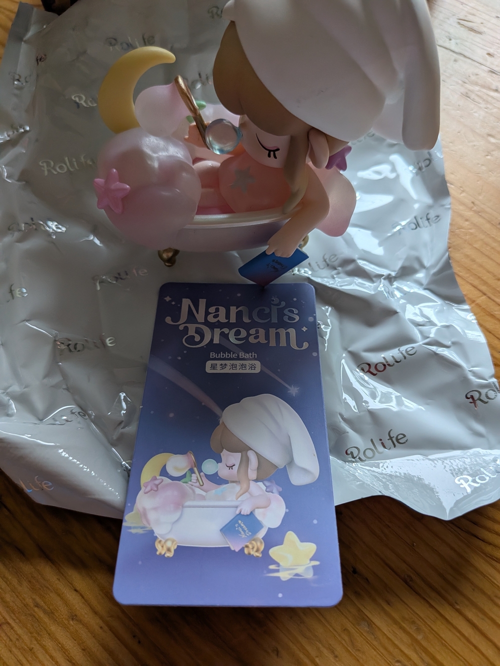 Nanci's Dream Bubble Bath Figurine - Pink & Cream